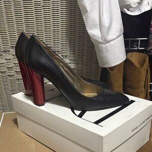 Diane Von Furstenberg Black and Burgundy Heels
